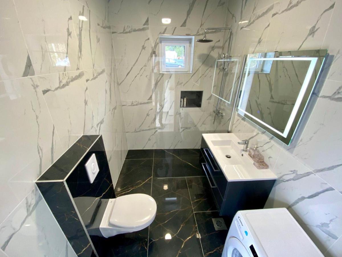 Olga - Uniqe House With Private Vila *